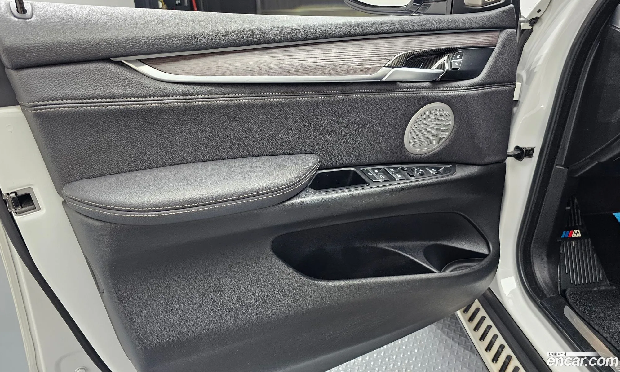 BMW X5 2017 — 18