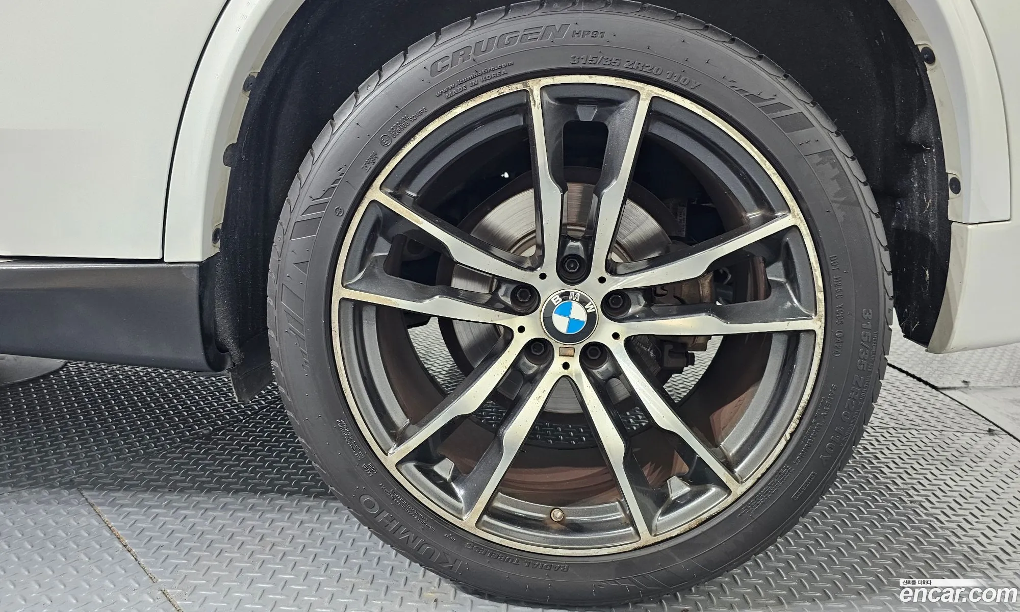 BMW X5 2017 — 9