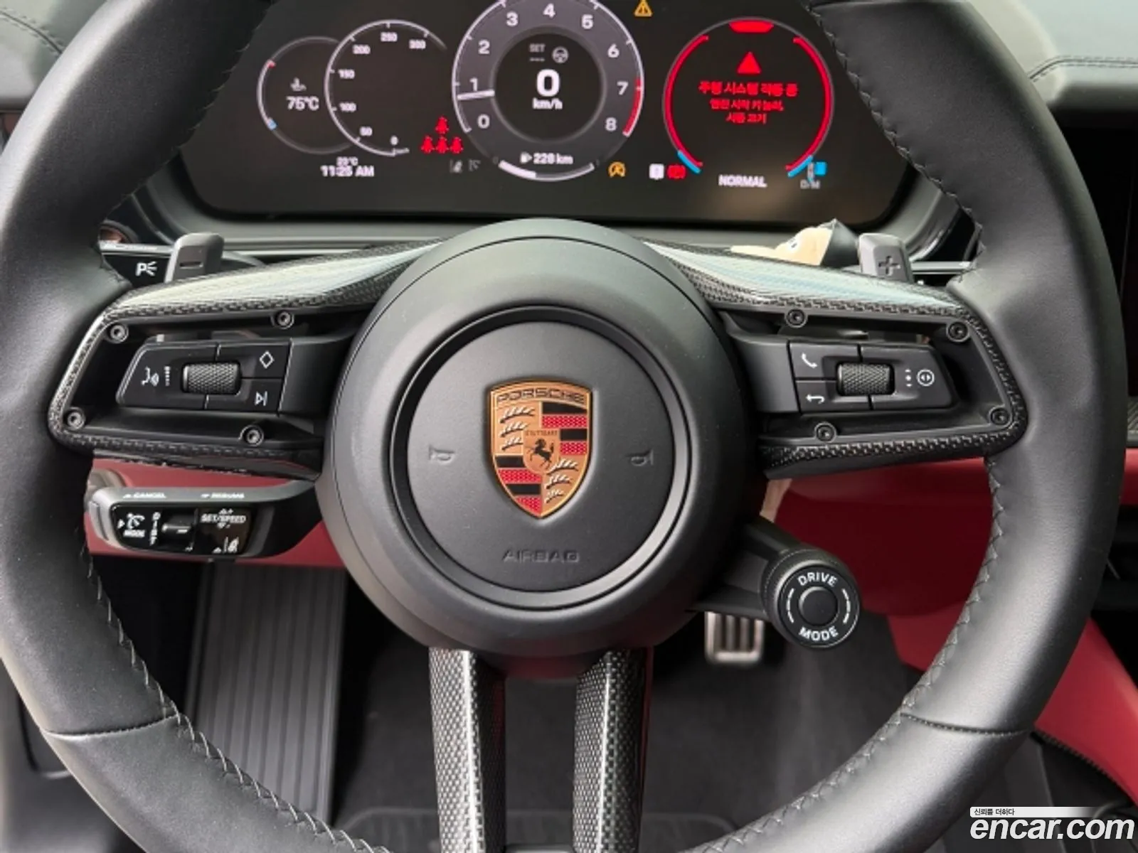 Porsche Cayenne 2025 — 11