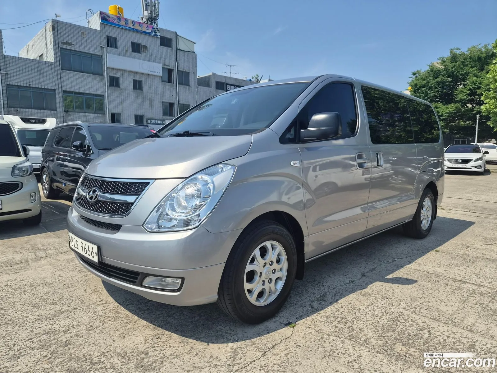 Hyundai Grand Starex 2015 — 4