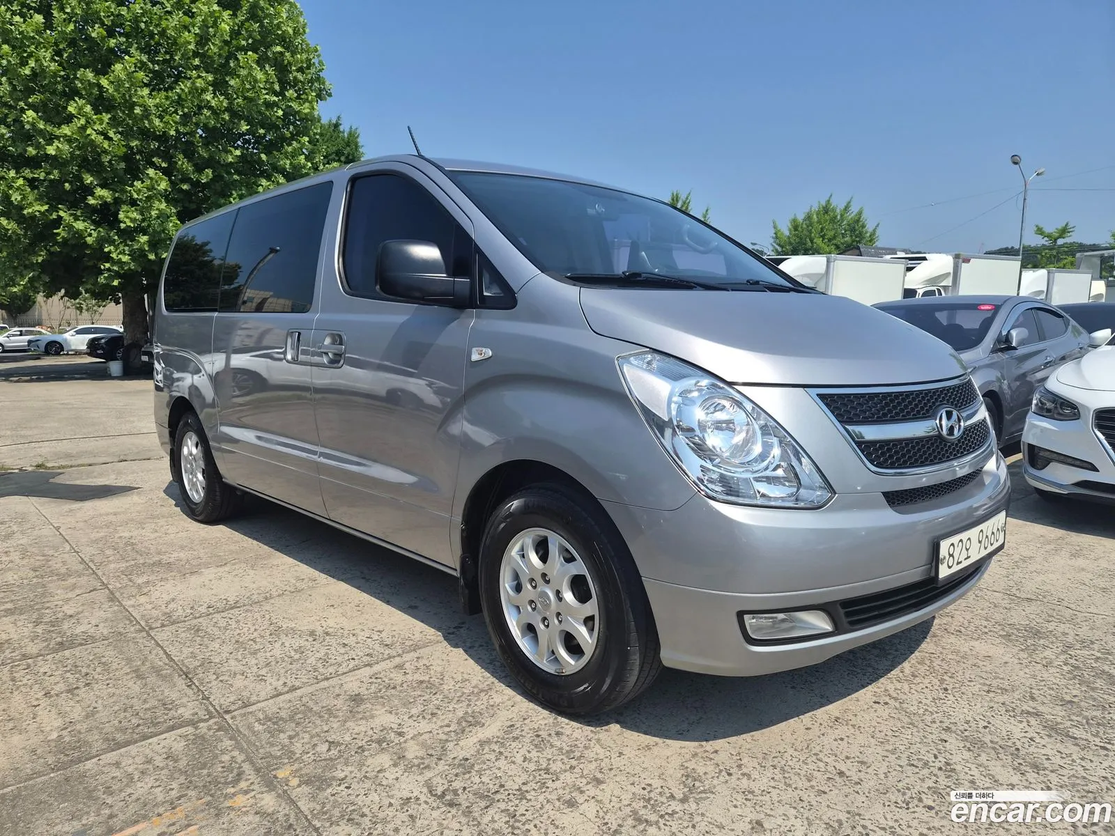 Hyundai Grand Starex 2015 — 2