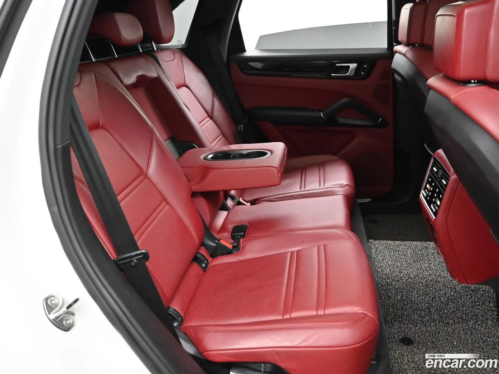 Porsche Cayenne 2019 — 3