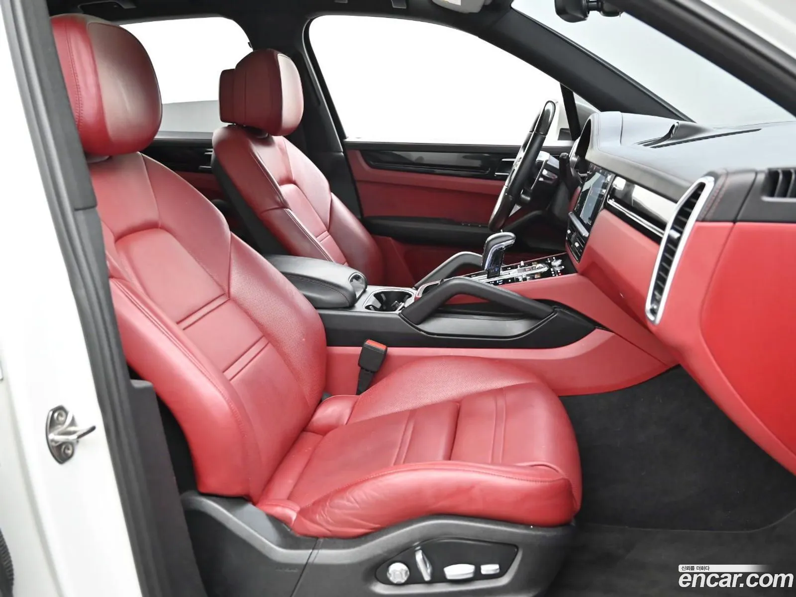 Porsche Cayenne 2019 — 2