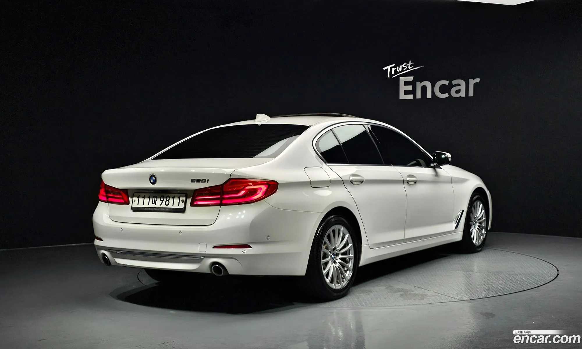 BMW 5 Series 2020 — 31