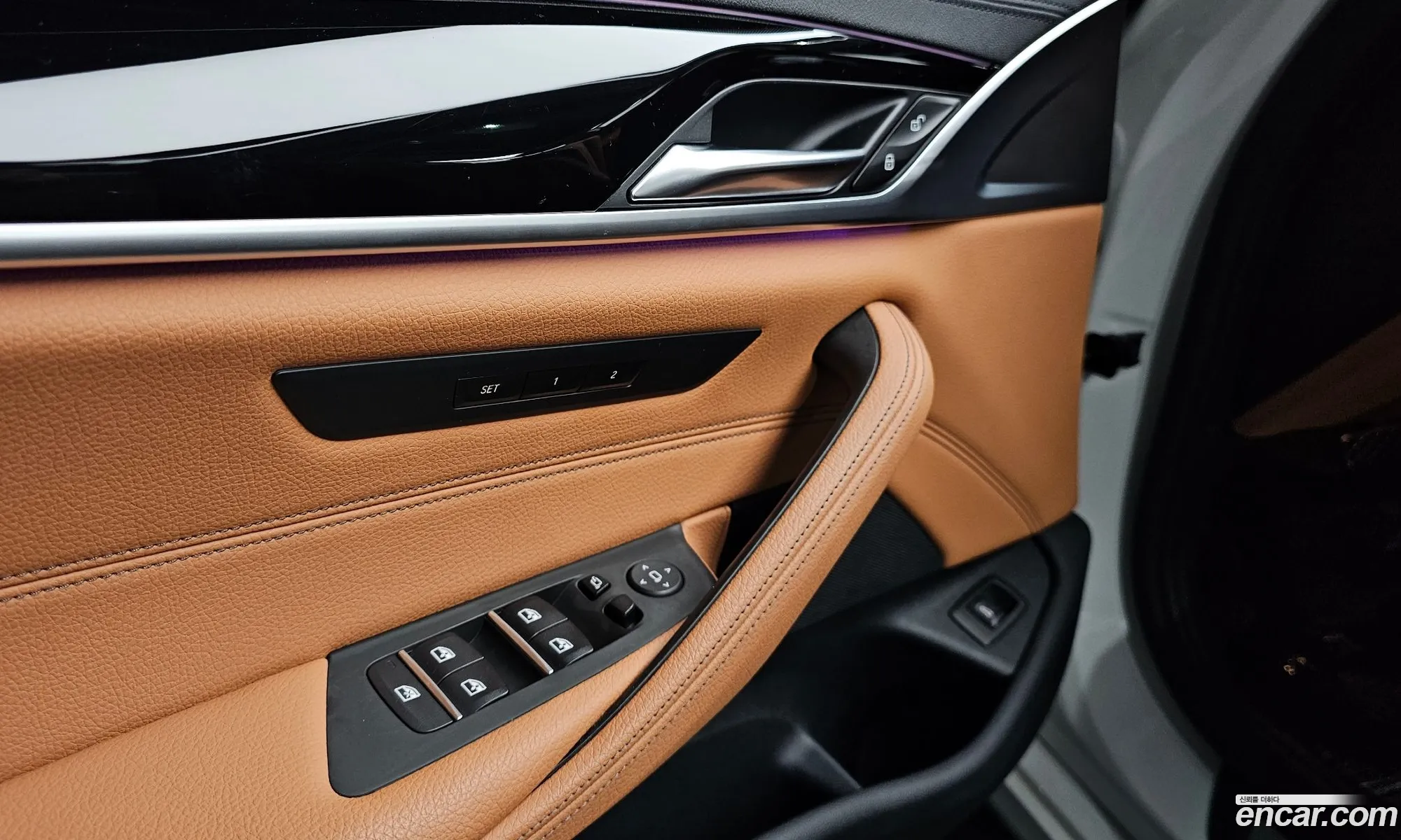 BMW 5 Series 2020 — 24