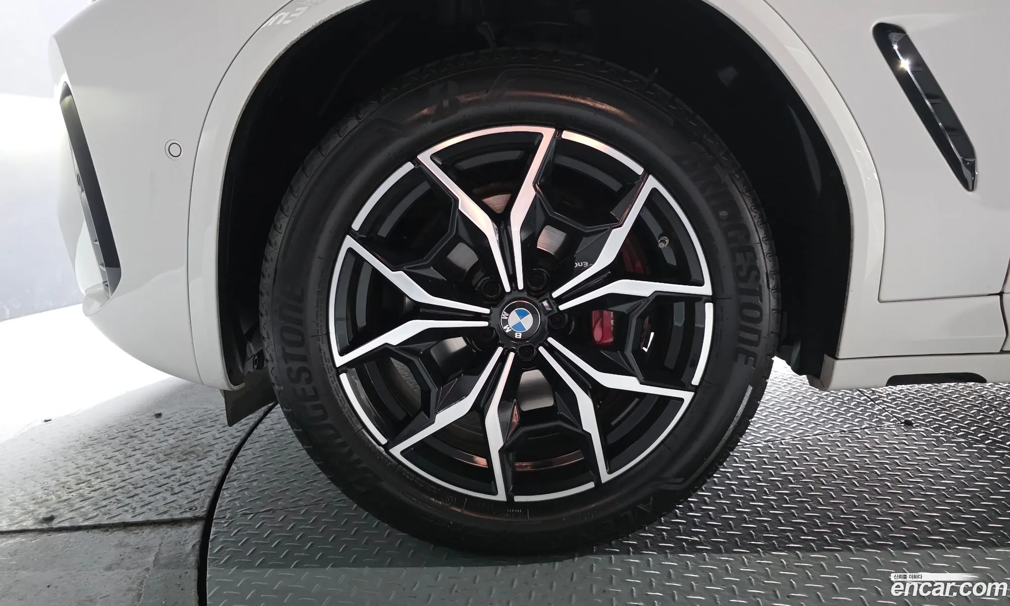 BMW X4 2022 — 19