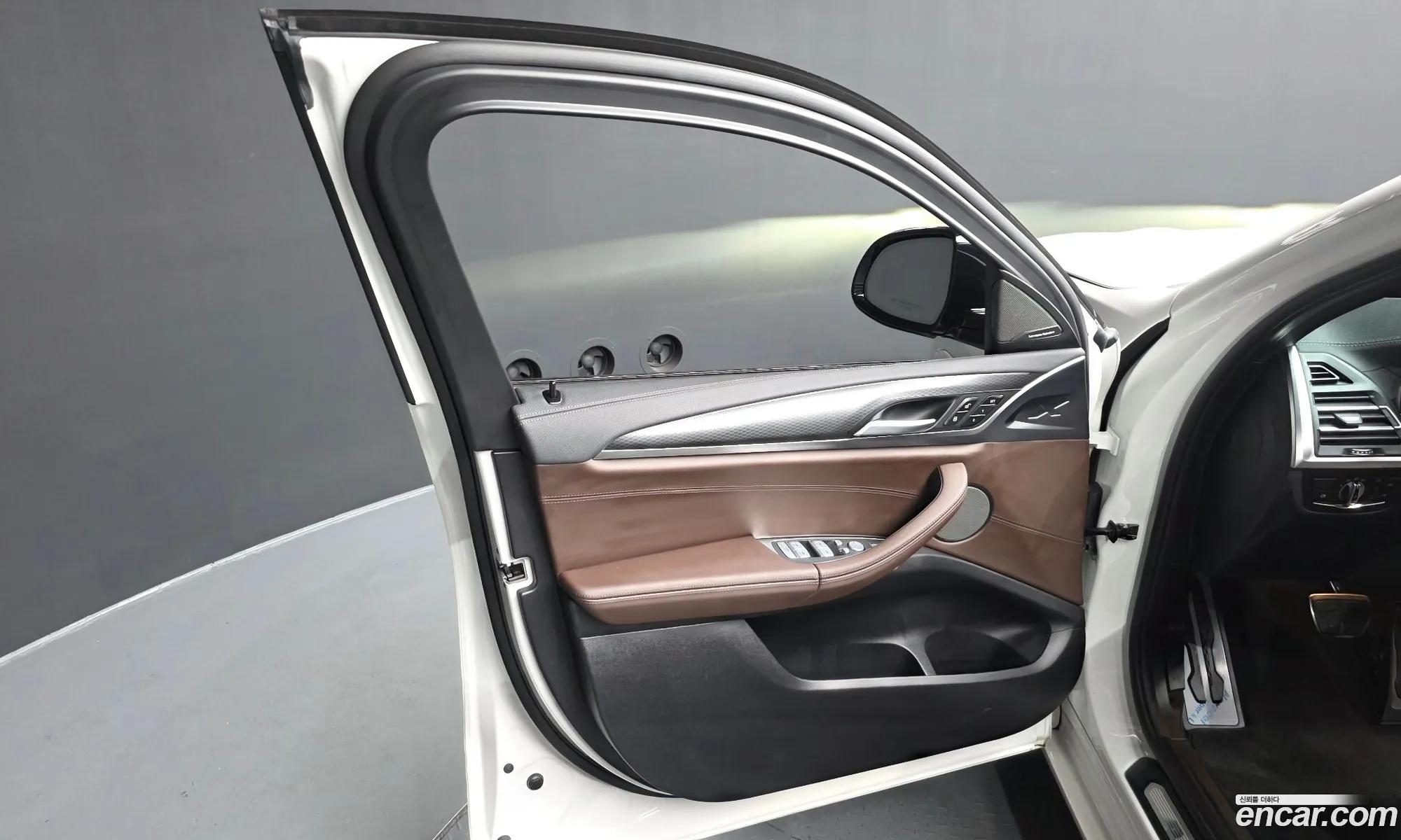 BMW X4 2022 — 18