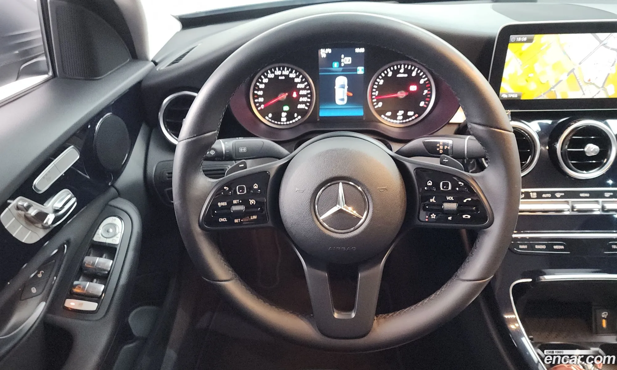 Mercedes-Benz C-Class W205 2019 — 28