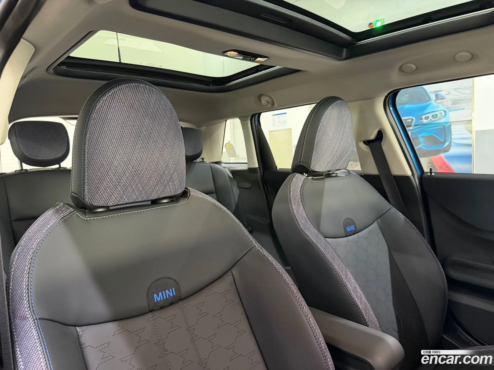 Mini Cooper C 2025 — 11