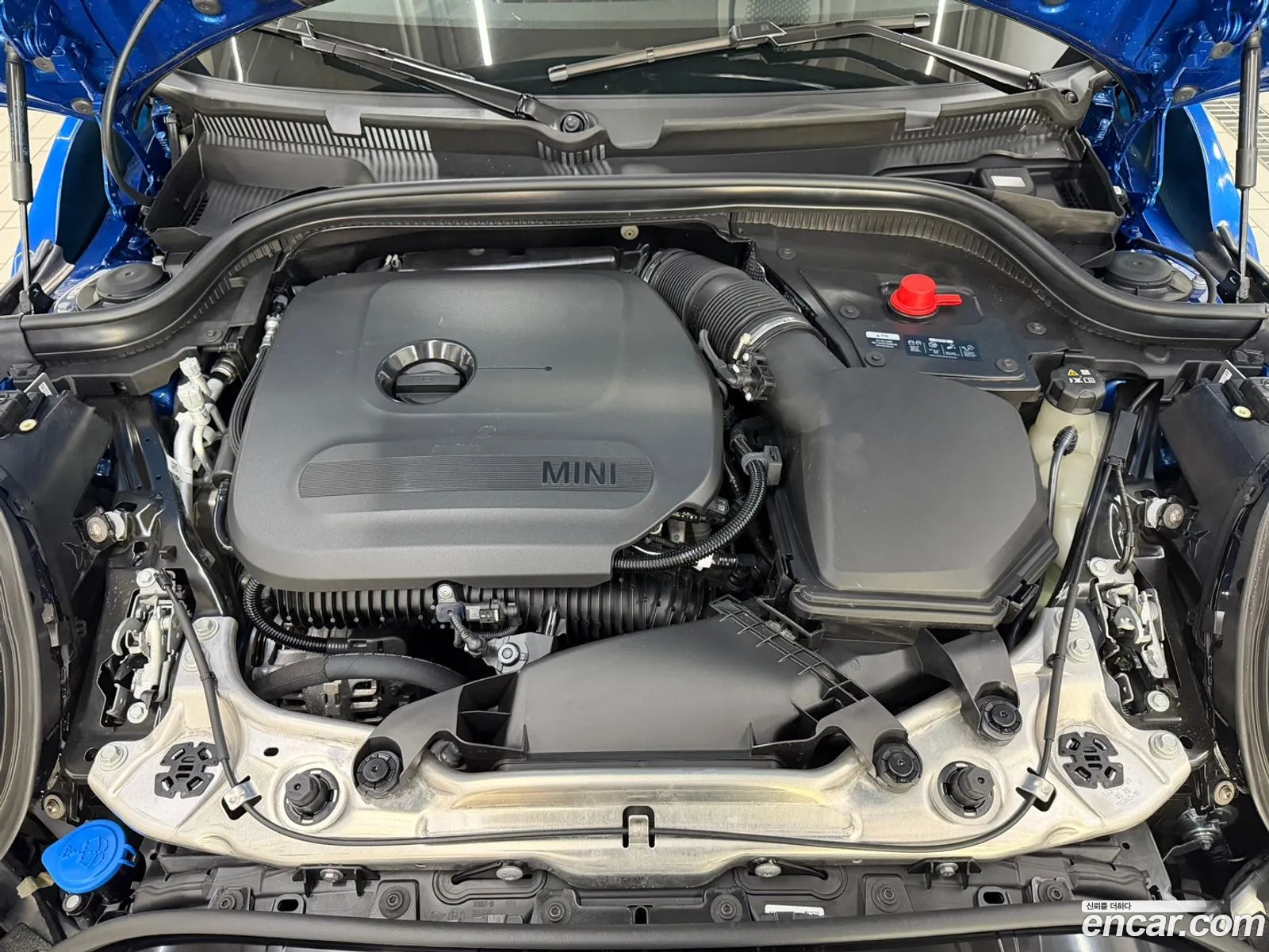 Mini Cooper C 2025 — 6