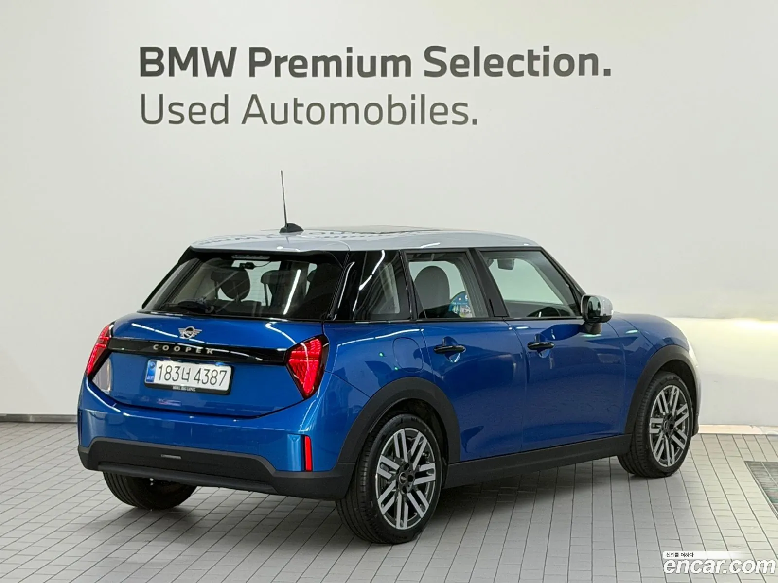 Mini Cooper C 2025 — 5