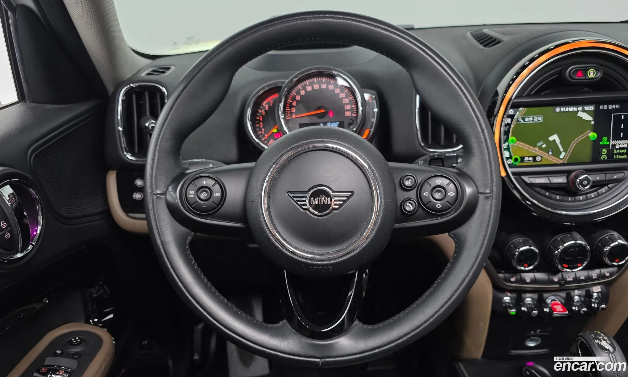 Mini Cooper Countryman 2019 WMWYU9101K3H02159 — 32