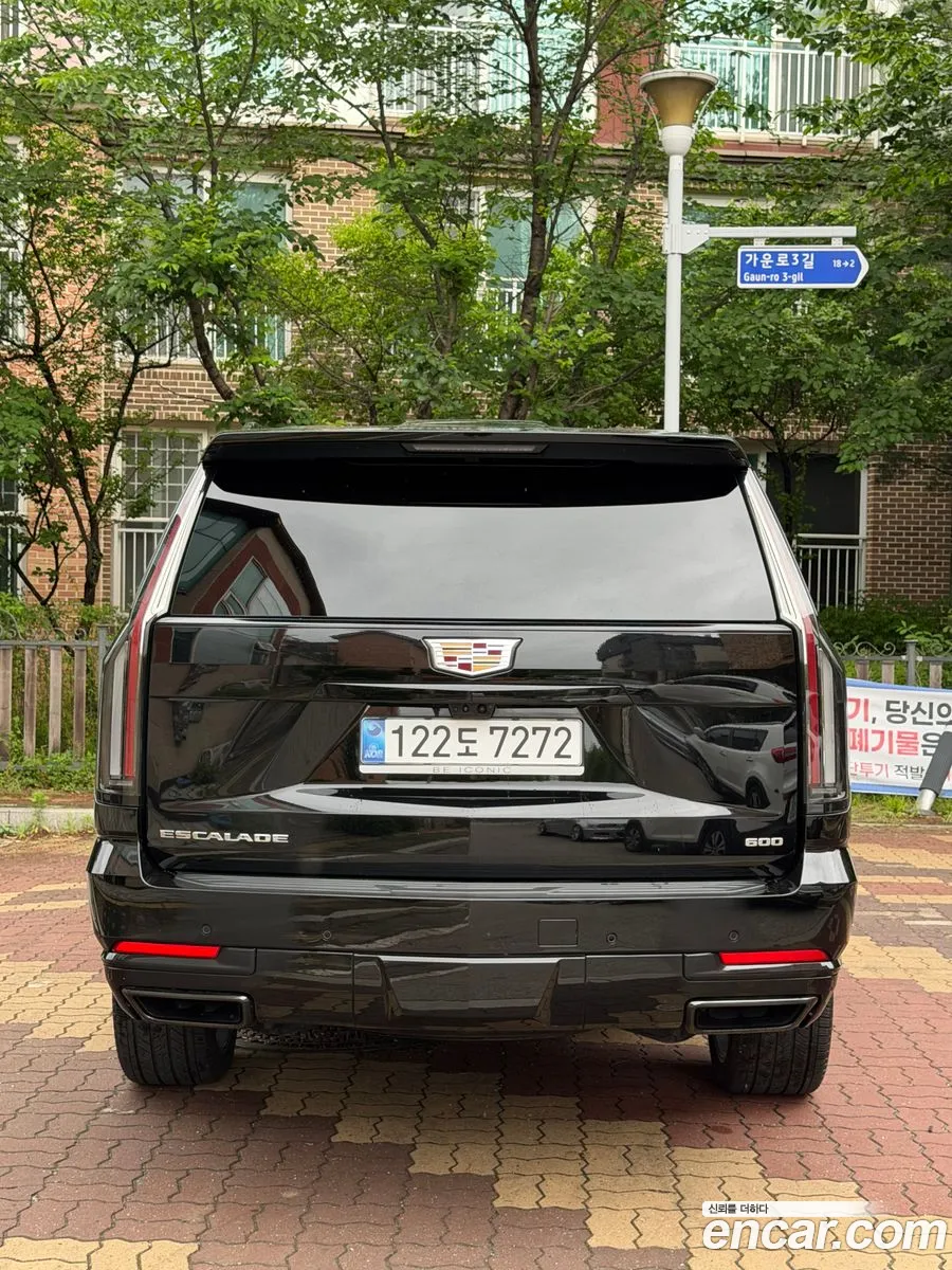 Cadillac Escalade 2025 — 4