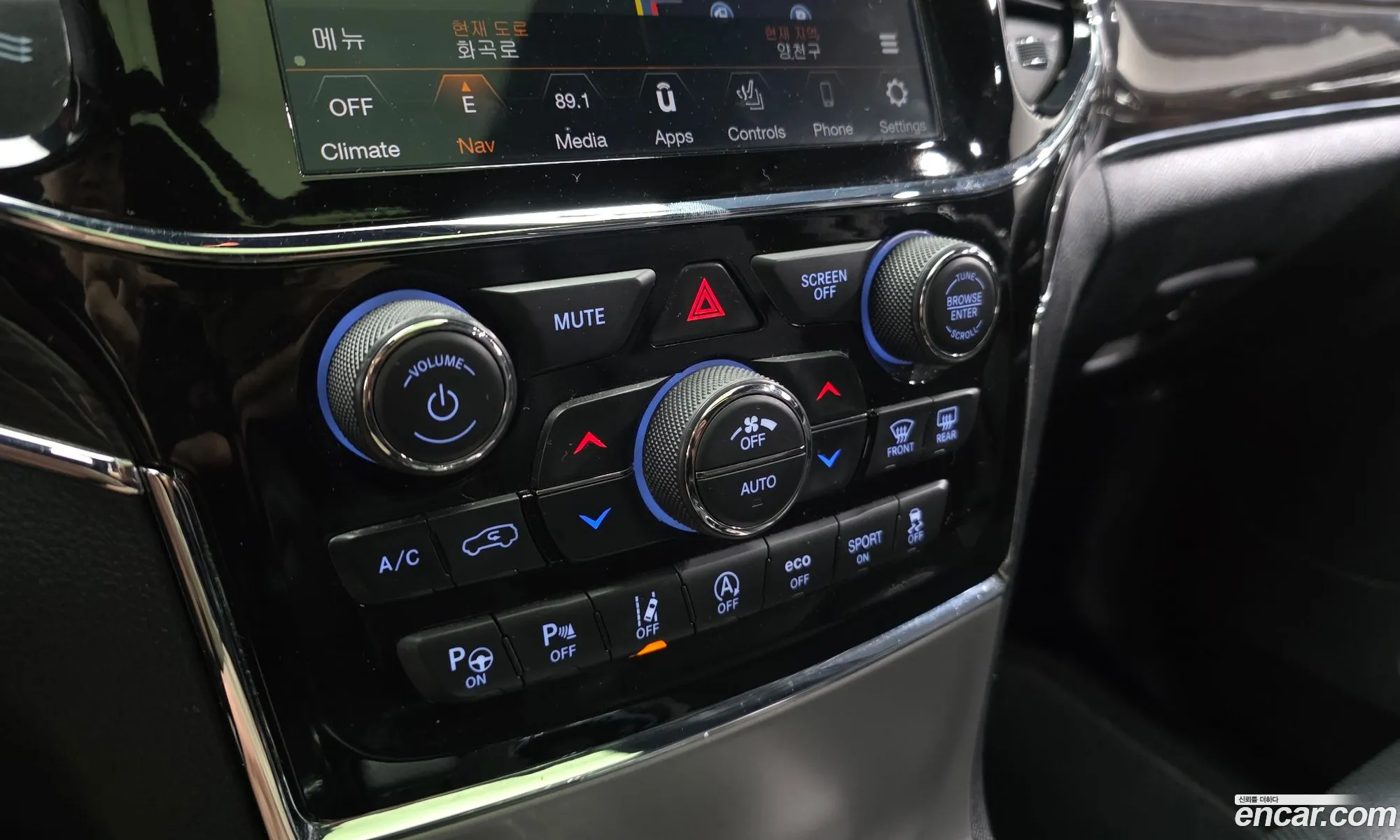Jeep Grand Cherokee 2021 — 12