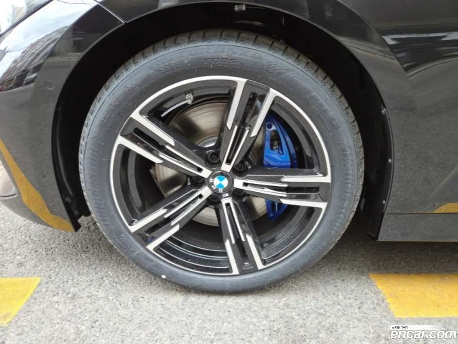 BMW 3 Series 2026 — 13