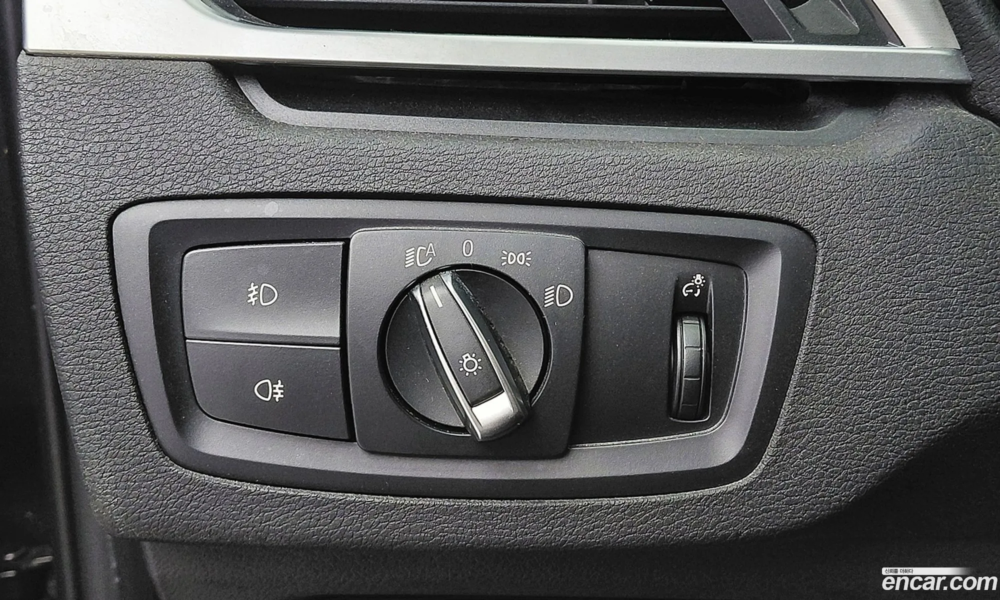 BMW X1 2020 — 18