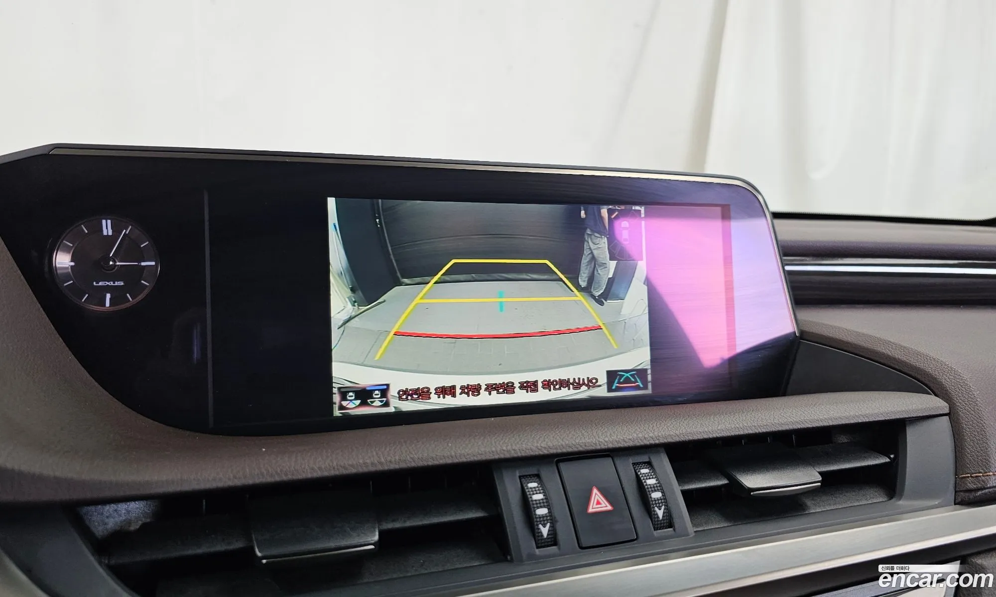 Lexus ES300h 7th Gen 2018 JTHB21B19K2005301 — 15