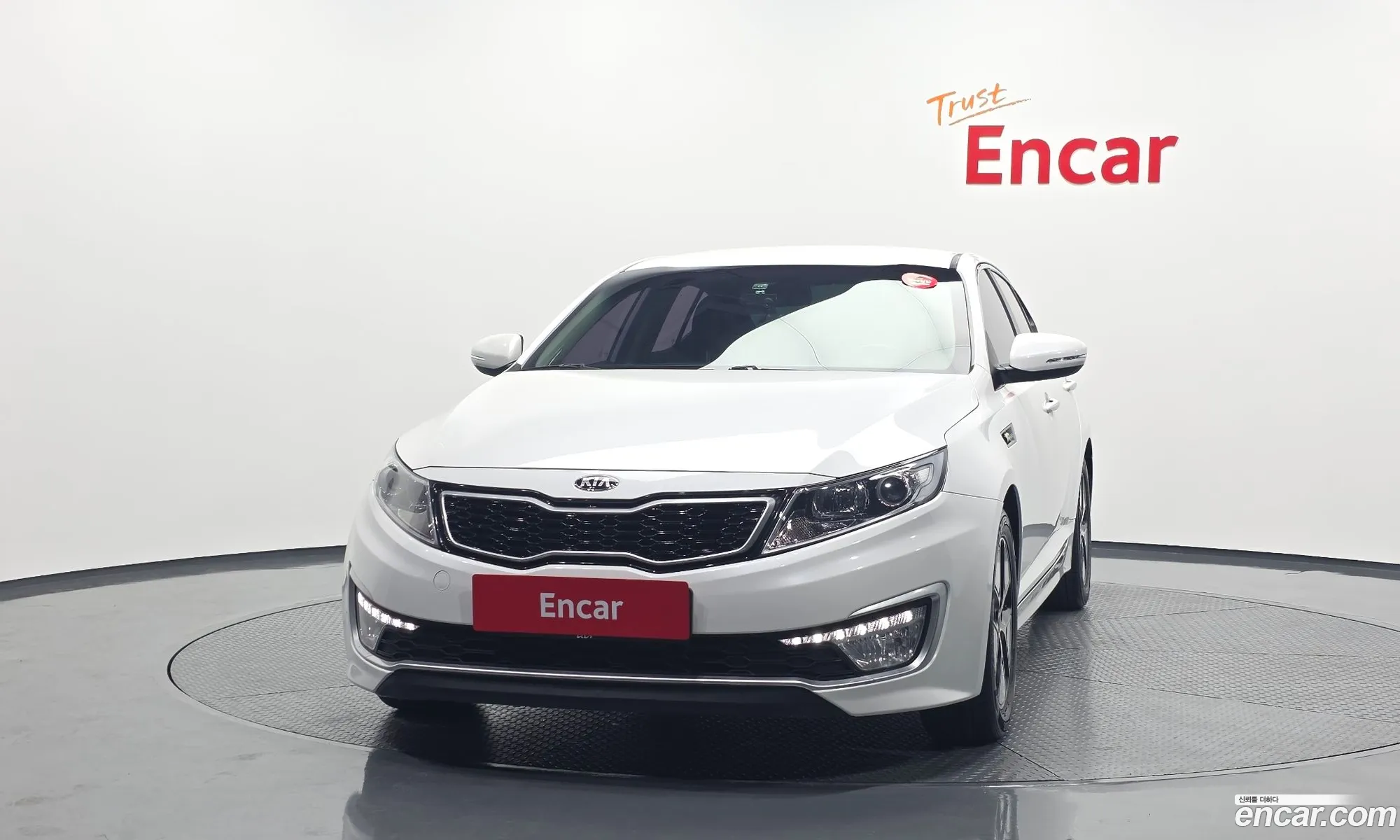 Kia K5 Hybrid 2013 — 4
