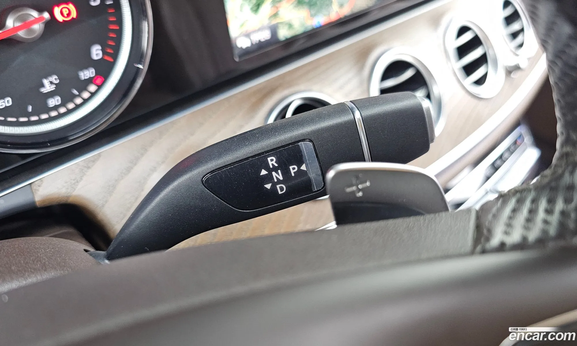 Mercedes-Benz E-Class W213 2017 WDDZF0FB9JA309305 — 14