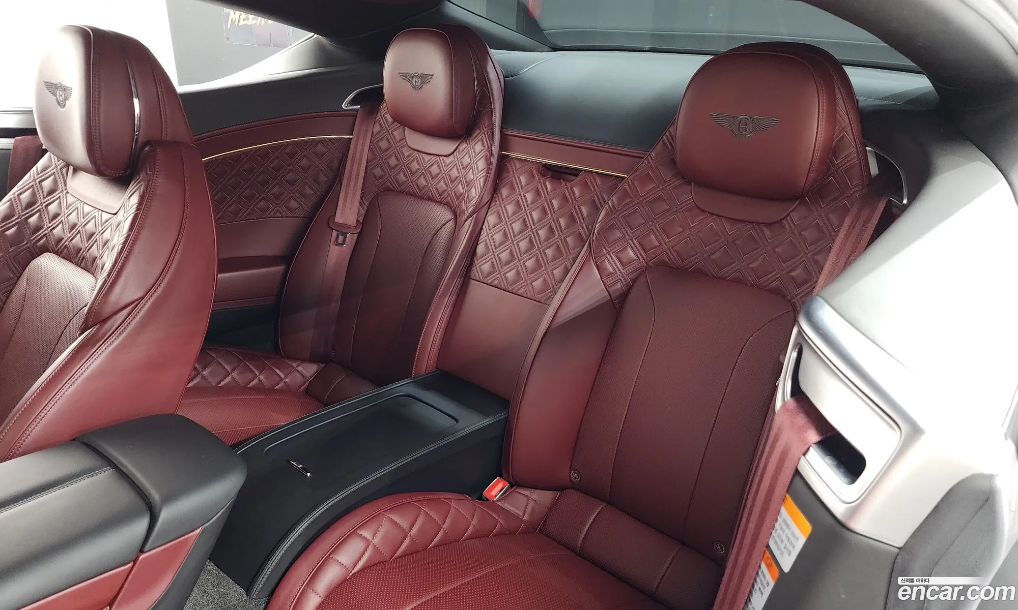 Bentley Continental GT 2020 — 26
