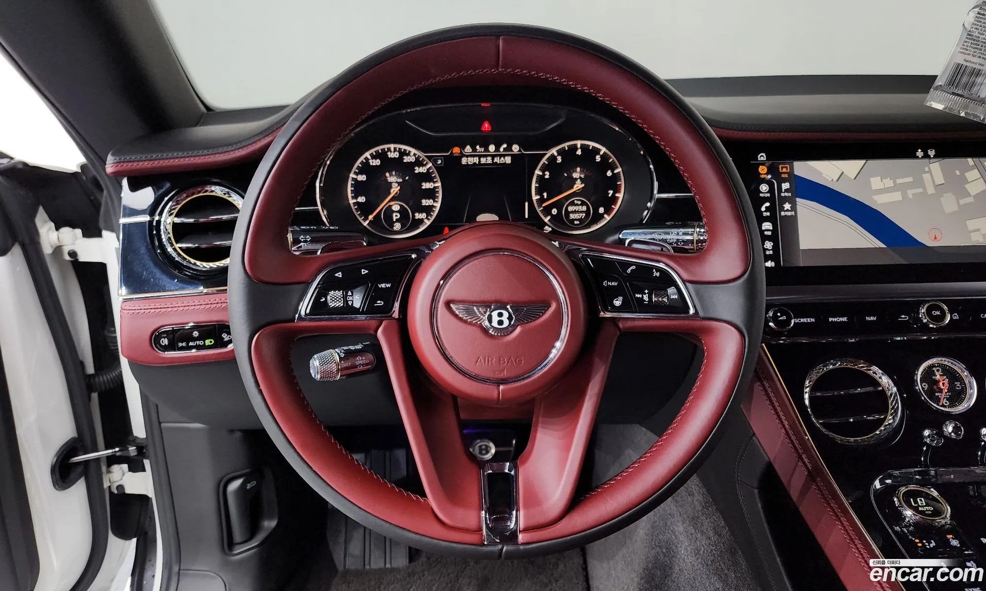 Bentley Continental GT 2020 — 13