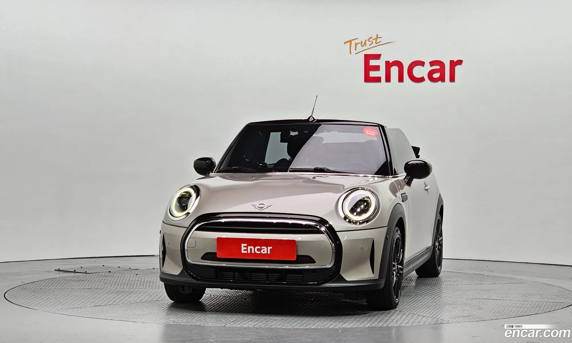 Mini Cooper Convertible 2024 WMW31DL00R3S22981 — 26