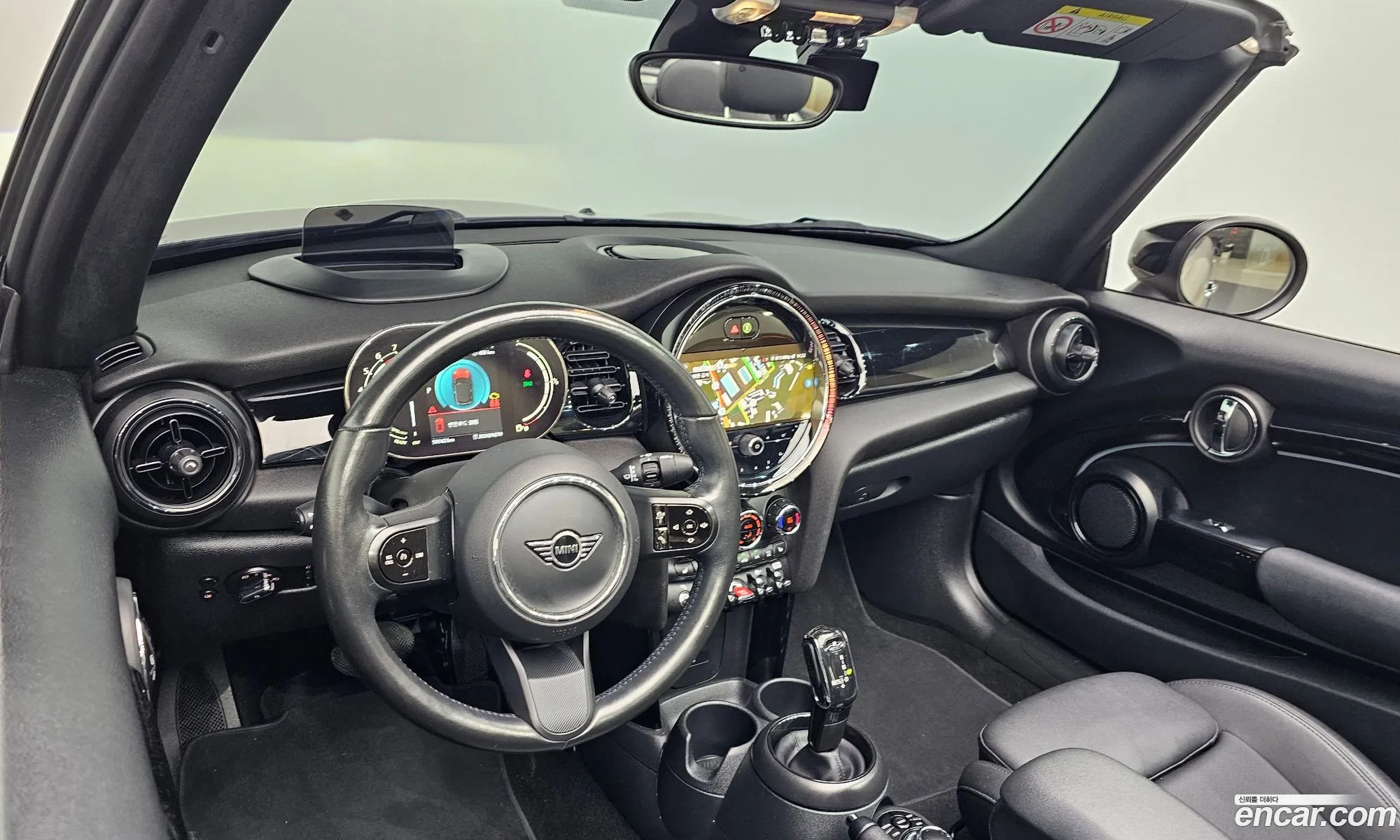 Mini Cooper Convertible 2024 WMW31DL00R3S22981 — 18