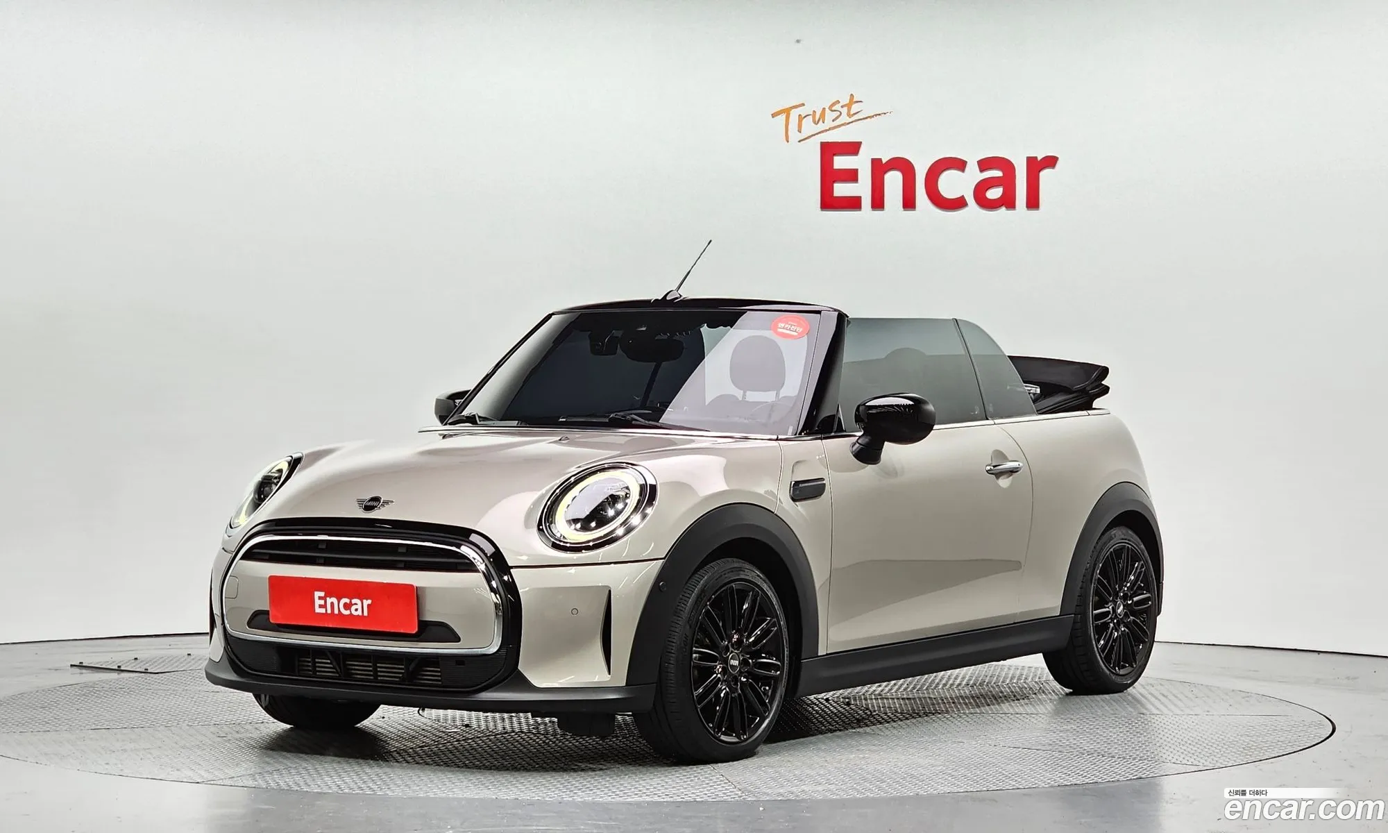 Mini Cooper Convertible 2024 WMW31DL00R3S22981 — 4