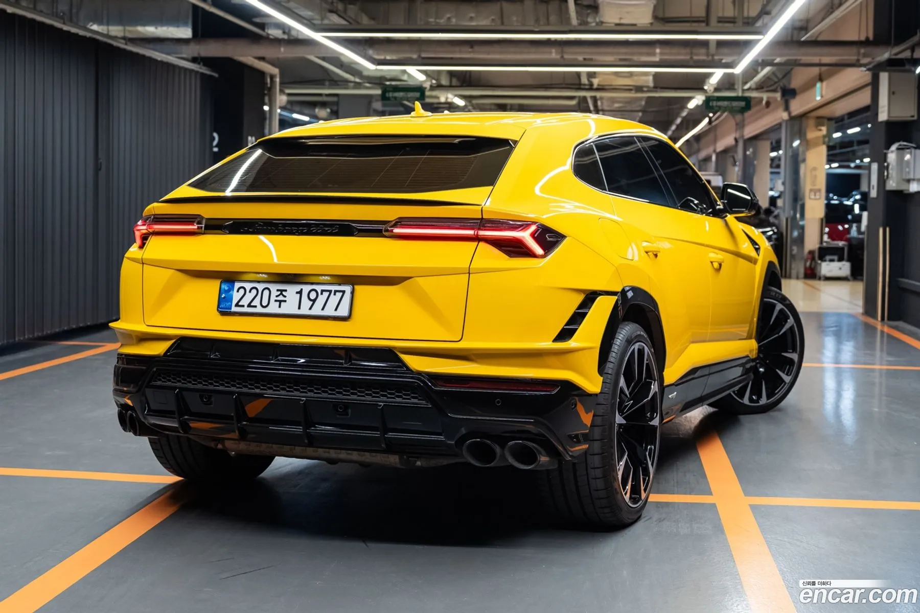 Lamborghini Urus 2024 — 7