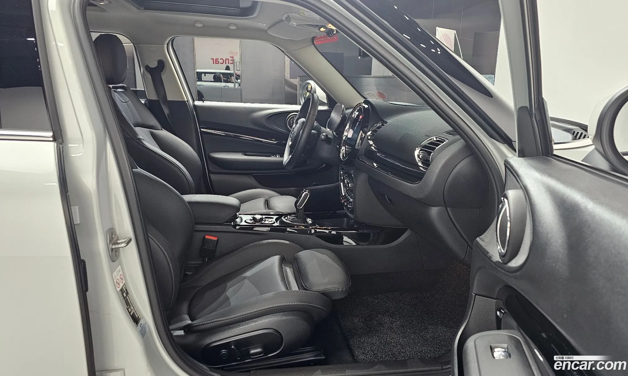 Mini Cooper Clubman 2022 — 27