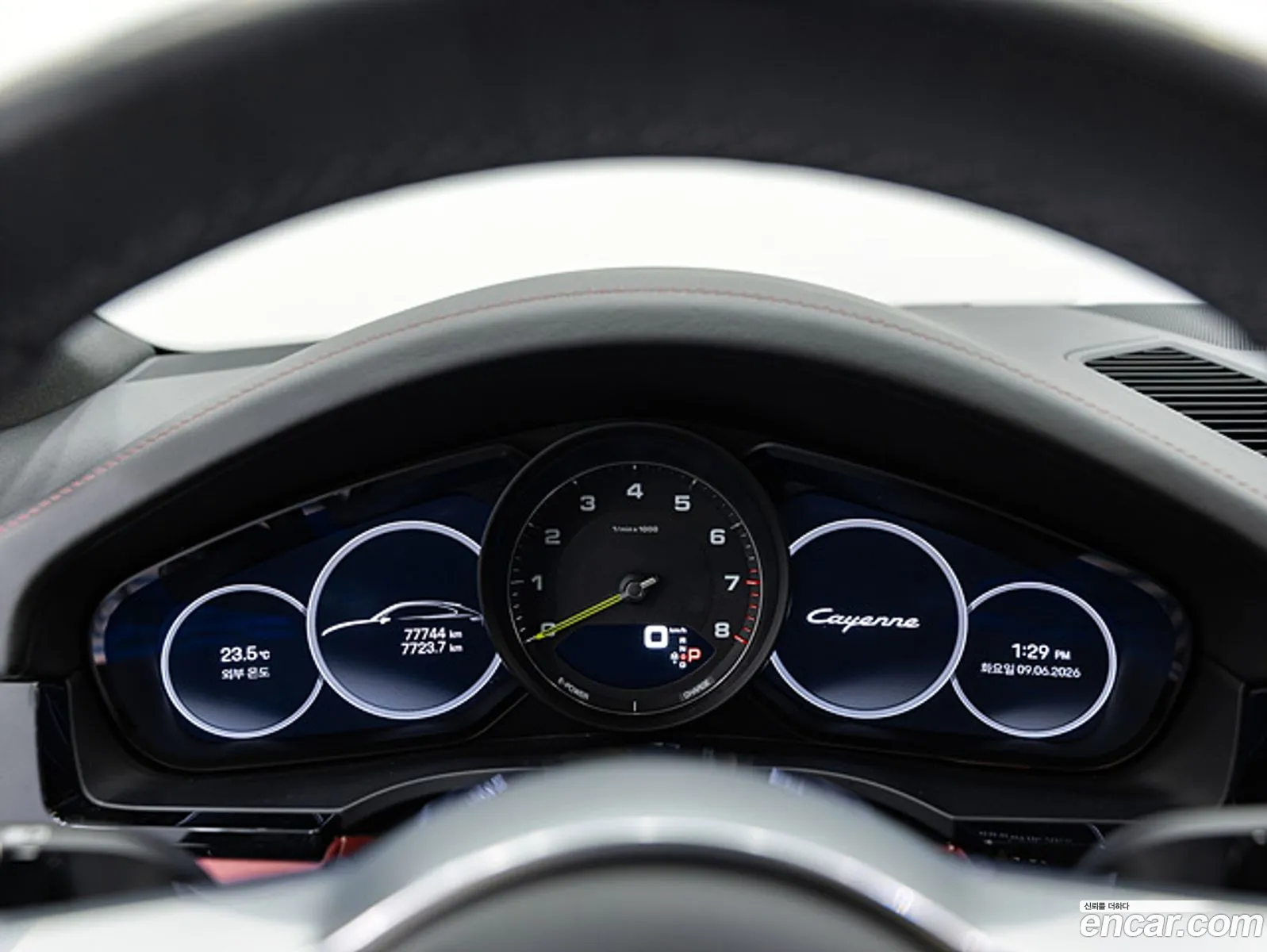 Porsche Cayenne 2022 — 12