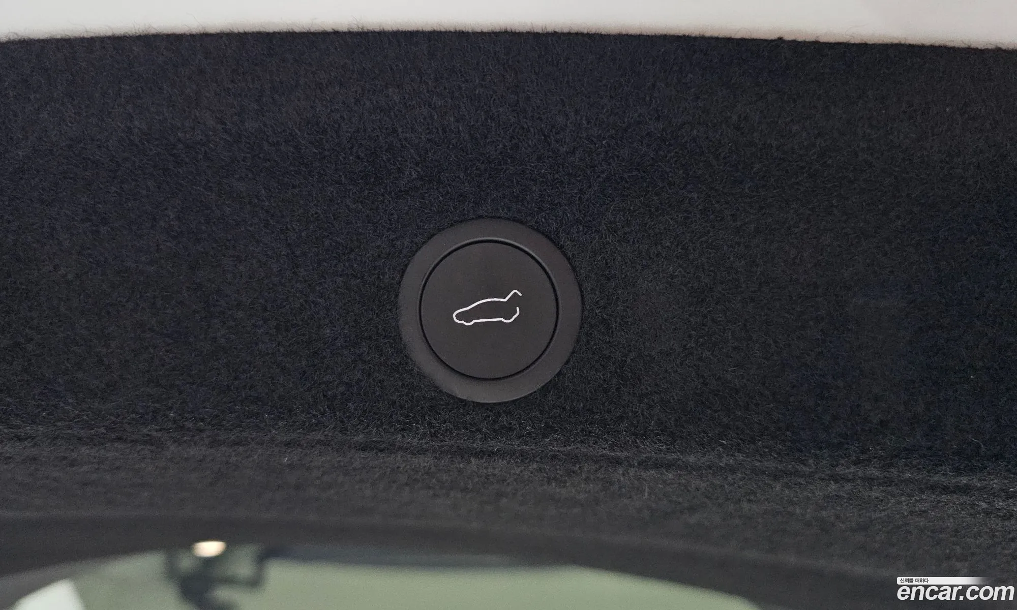 Tesla Model Y 2025 LRWYGCFJXSC053450 — 14