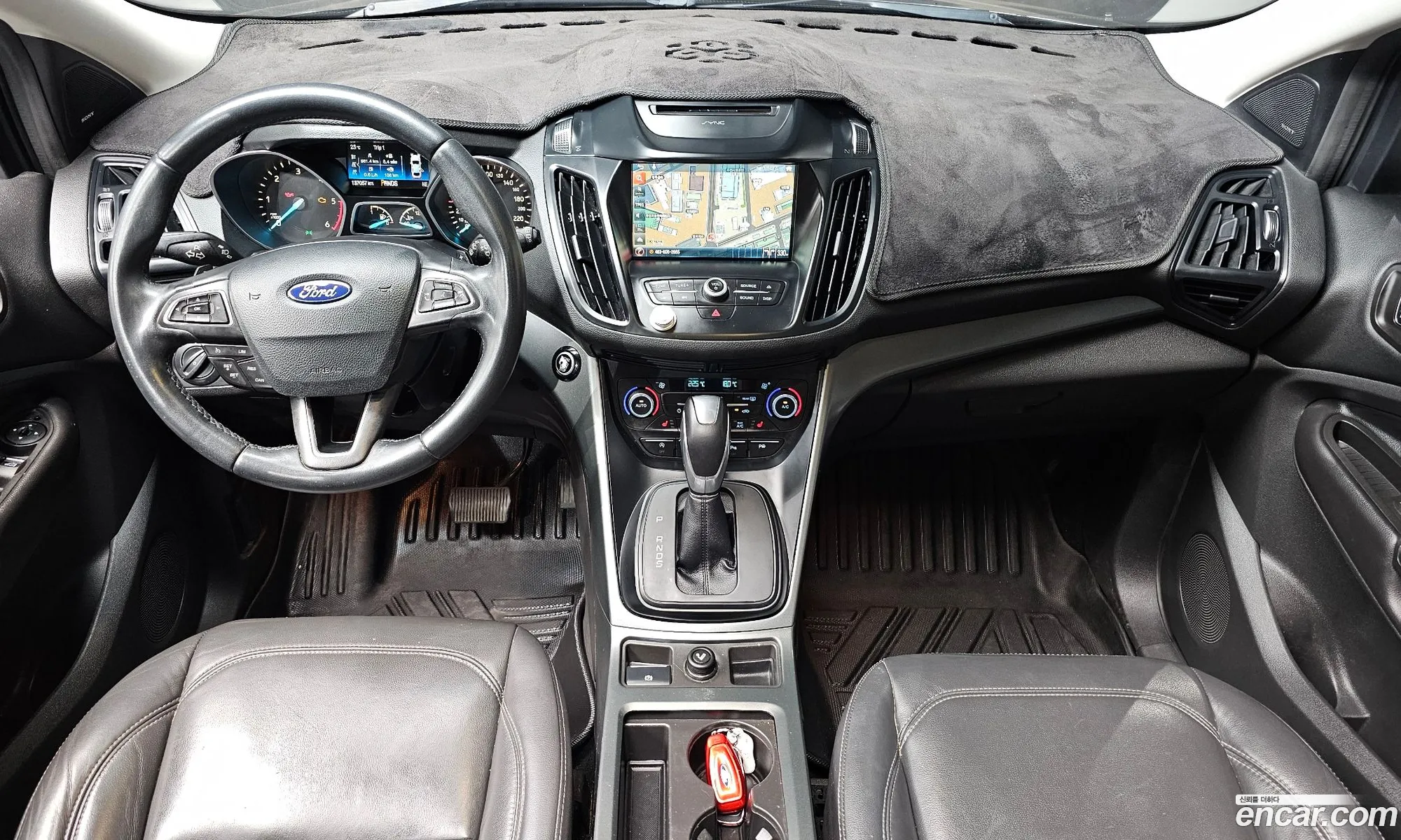 Ford Kuga 2017 WF0AXXWPMHHP13611 — 3