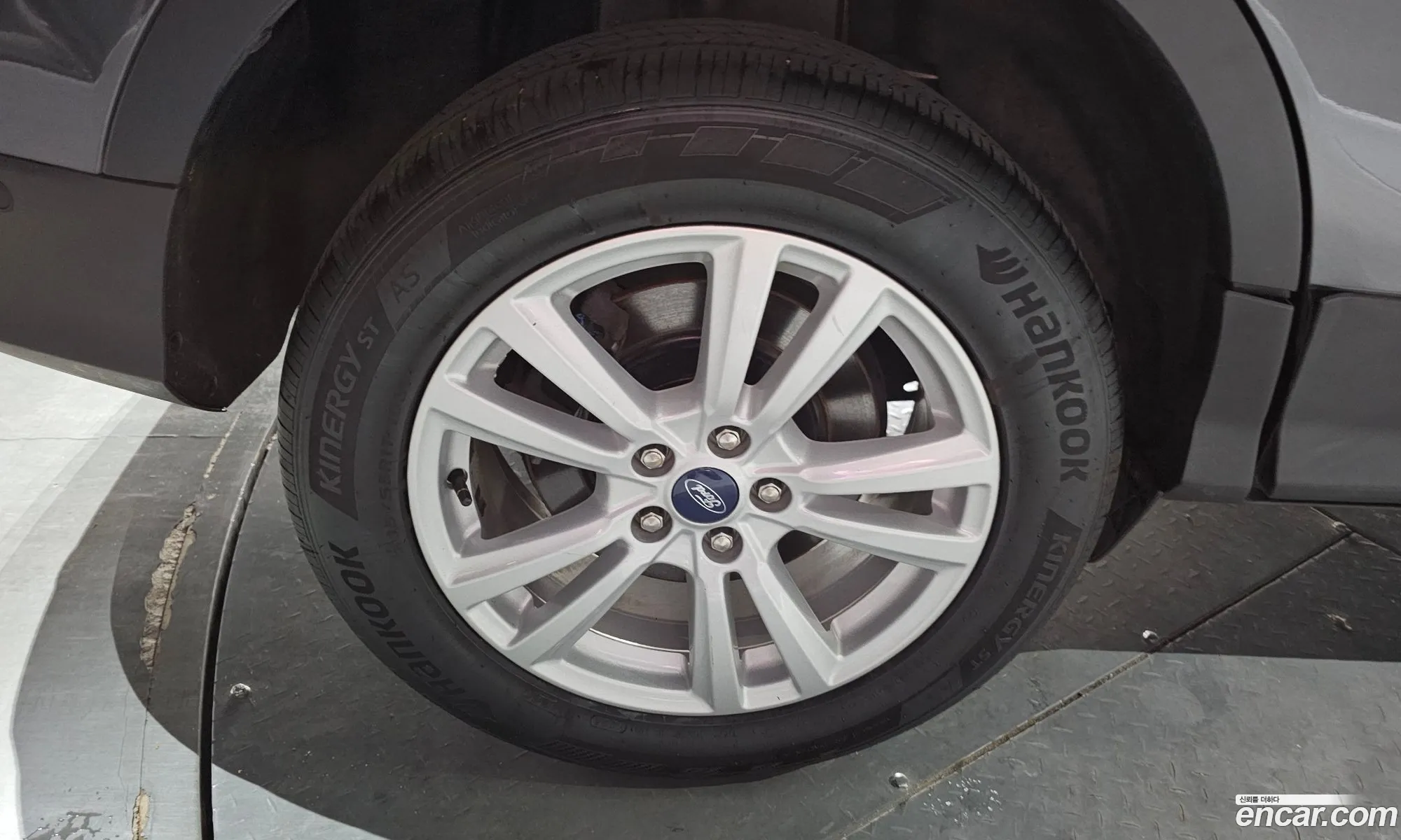 Ford Kuga 2017 WF0AXXWPMHHP13611 — 15