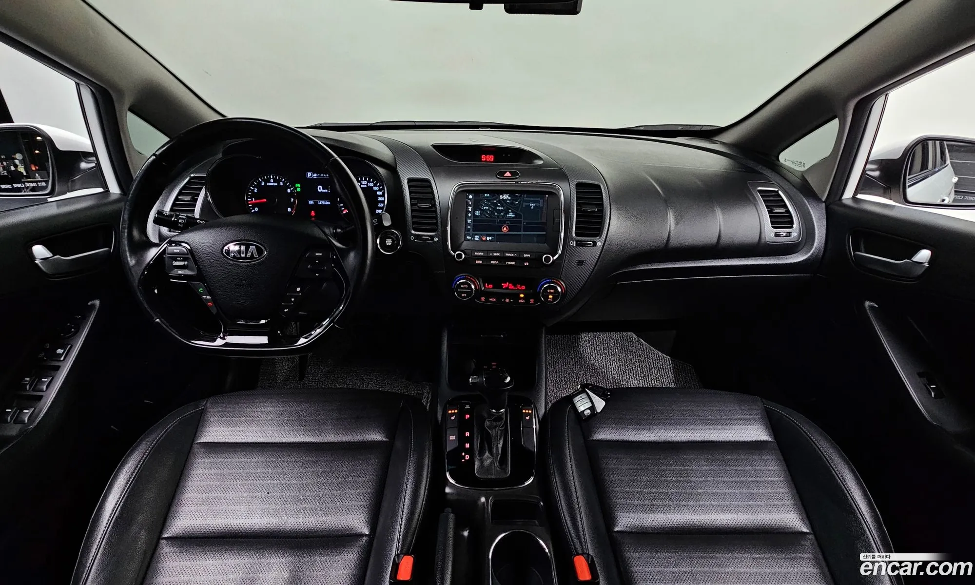 Kia K3 2016 — 3