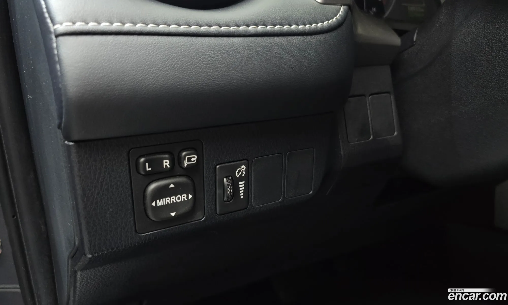 Toyota RAV4 2018 — 22