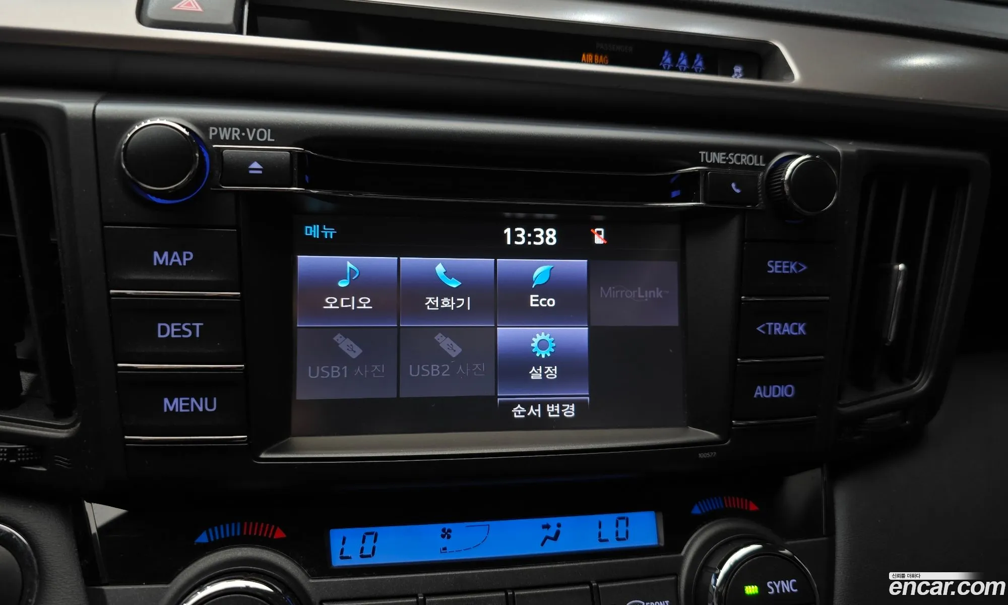Toyota RAV4 2018 — 6