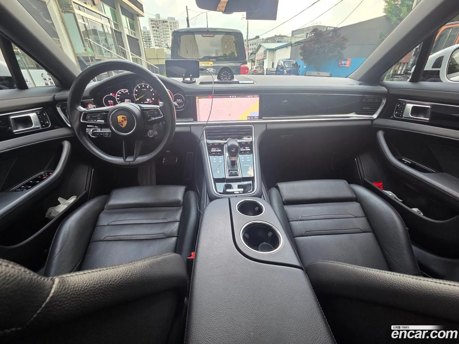 Porsche Panamera 2021 — 18