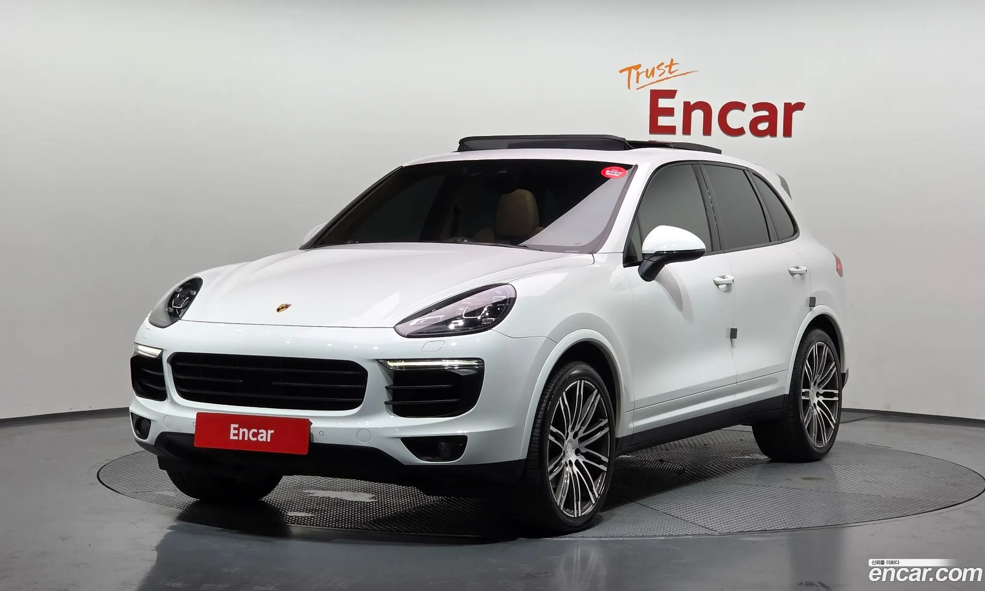 Porsche Cayenne 2017 WP1AF2924HKA31172 — 9
