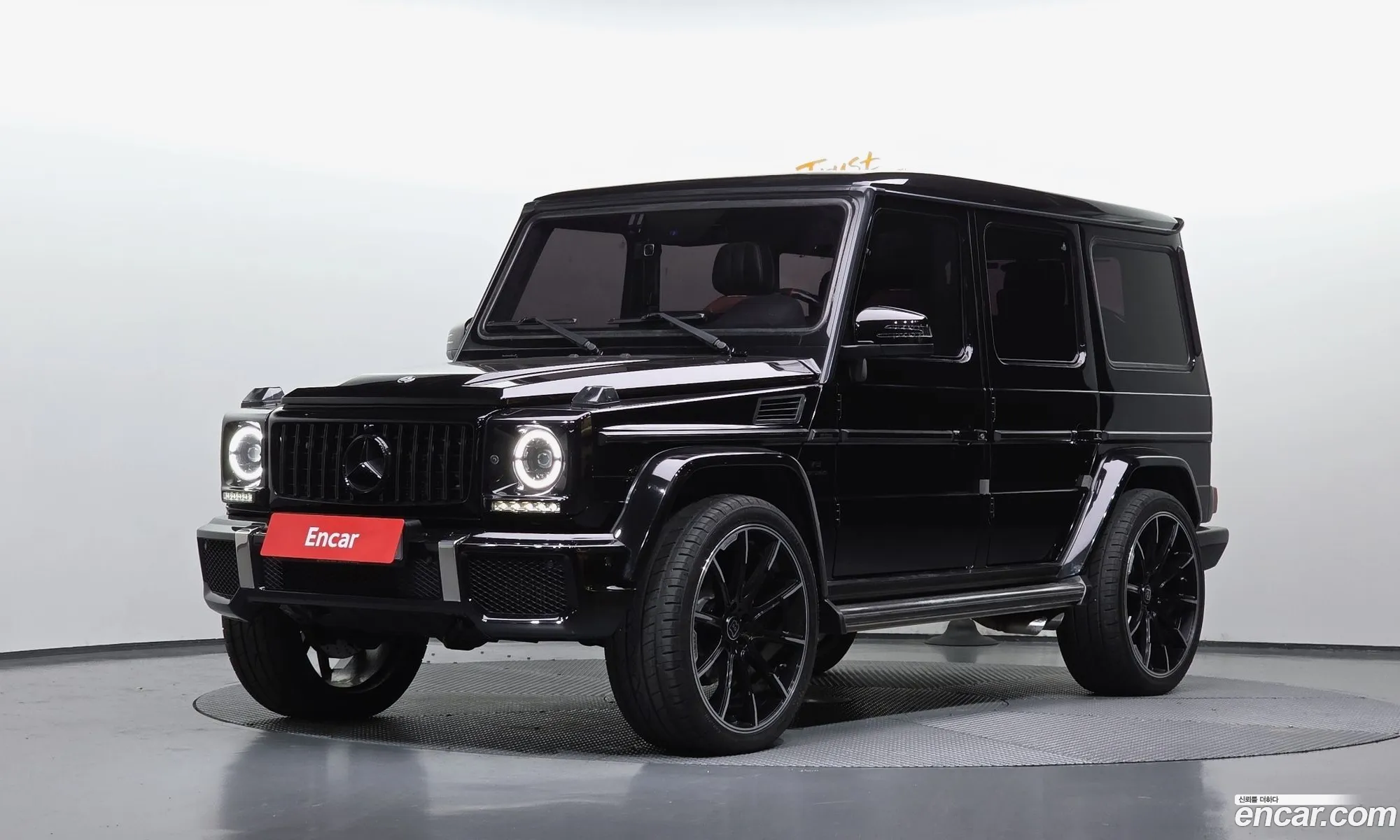Mercedes-Benz G-Class W463 2012 — 19