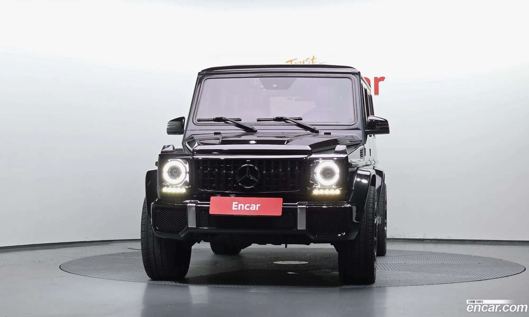 Mercedes-Benz G-Class W463 2012 — 14