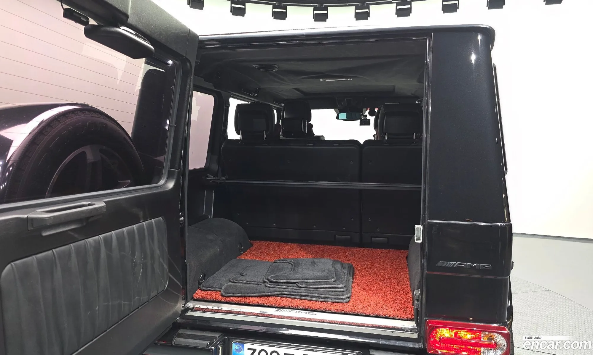 Mercedes-Benz G-Class W463 2012 — 13