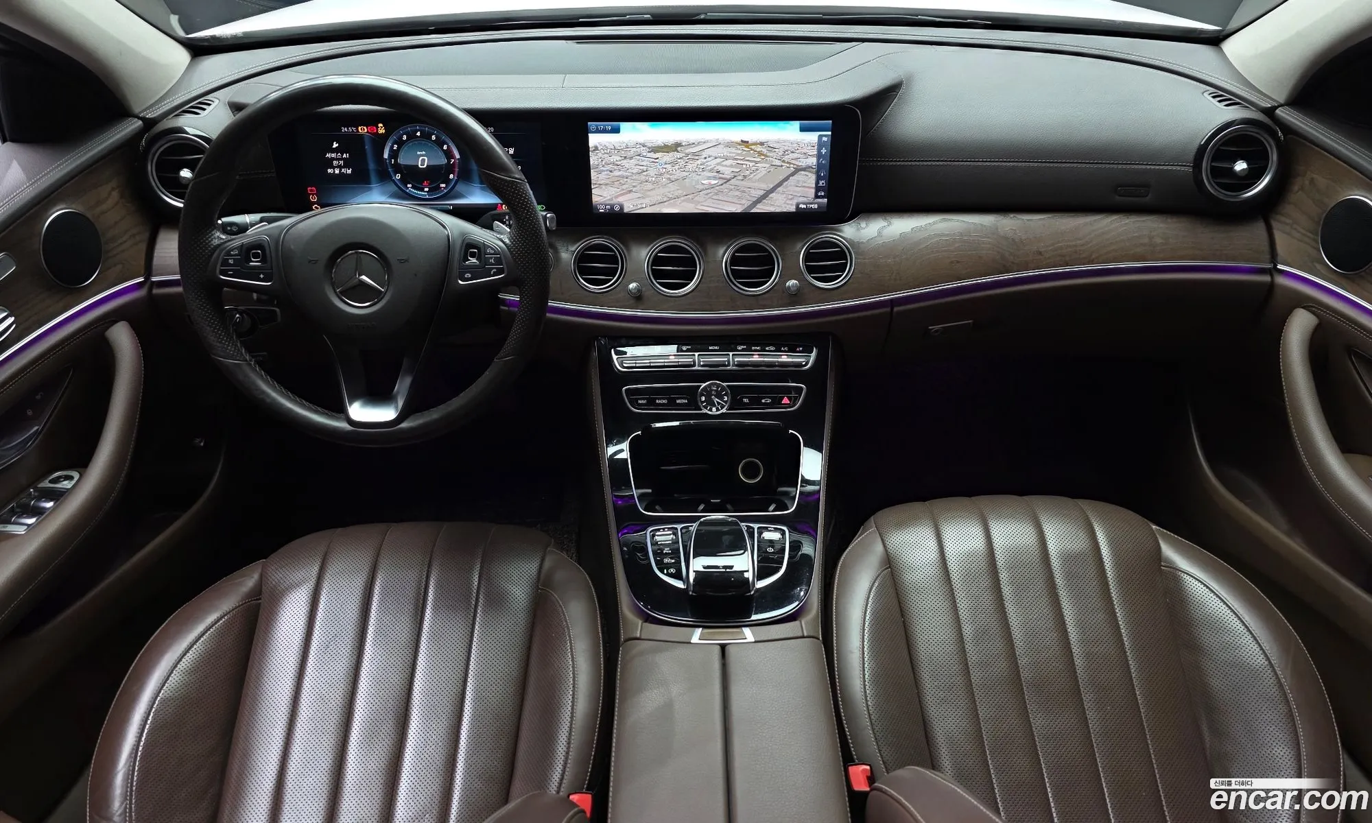 Mercedes-Benz E-Class W213 2016 WDDZF4JB3HA045491 — 17