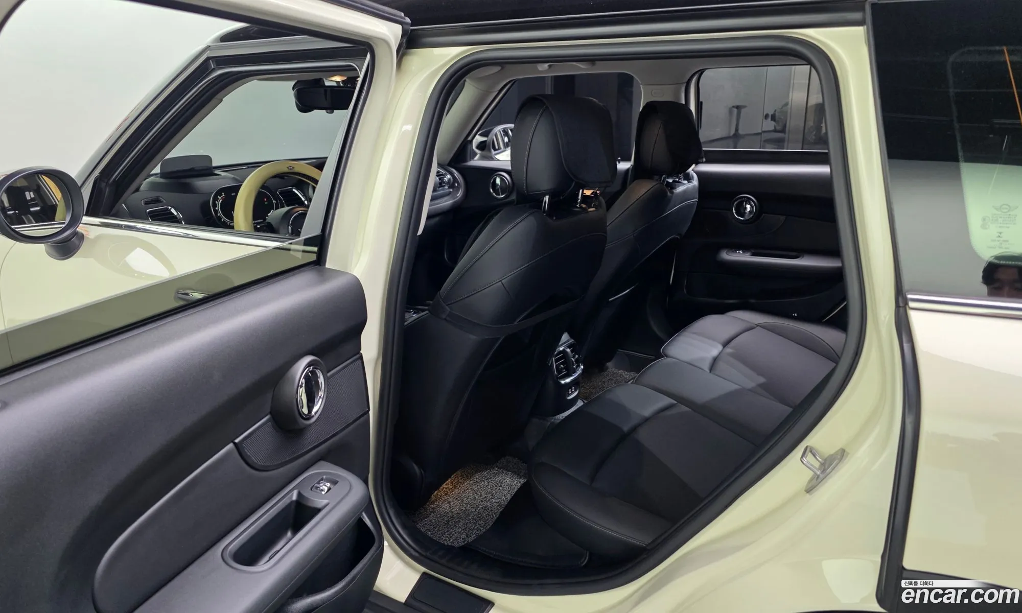 Mini Cooper S Clubman 2020 — 12