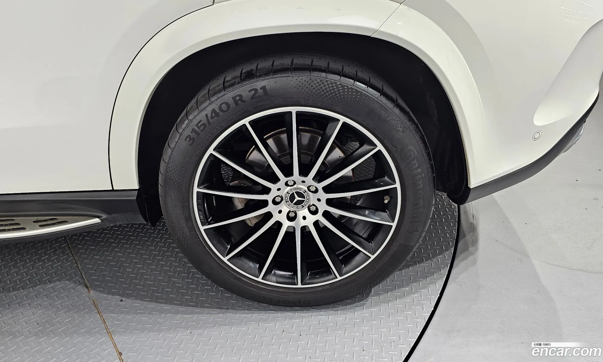 Mercedes-Benz GLE-Class W167 2023 — 13