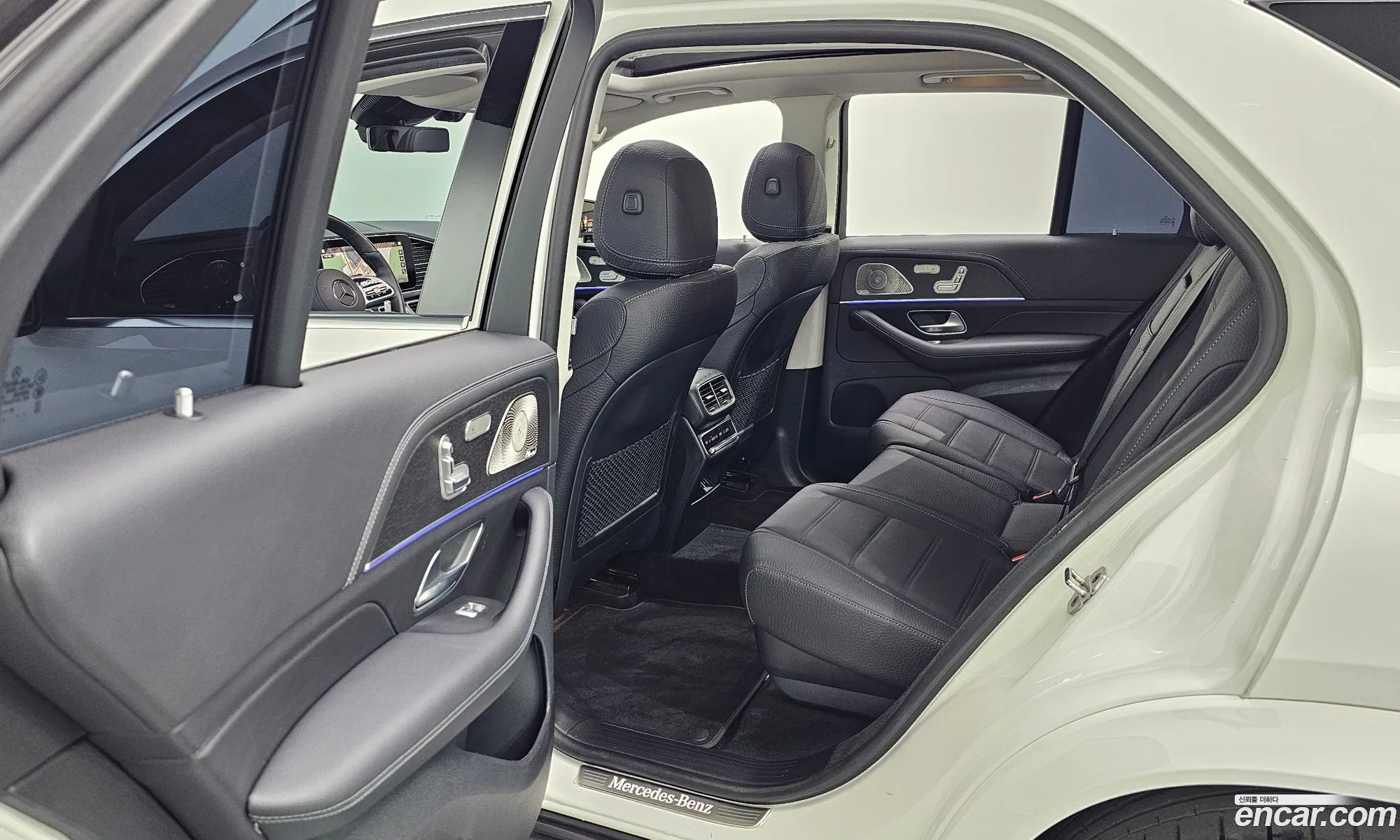 Mercedes-Benz GLE-Class W167 2023 — 29
