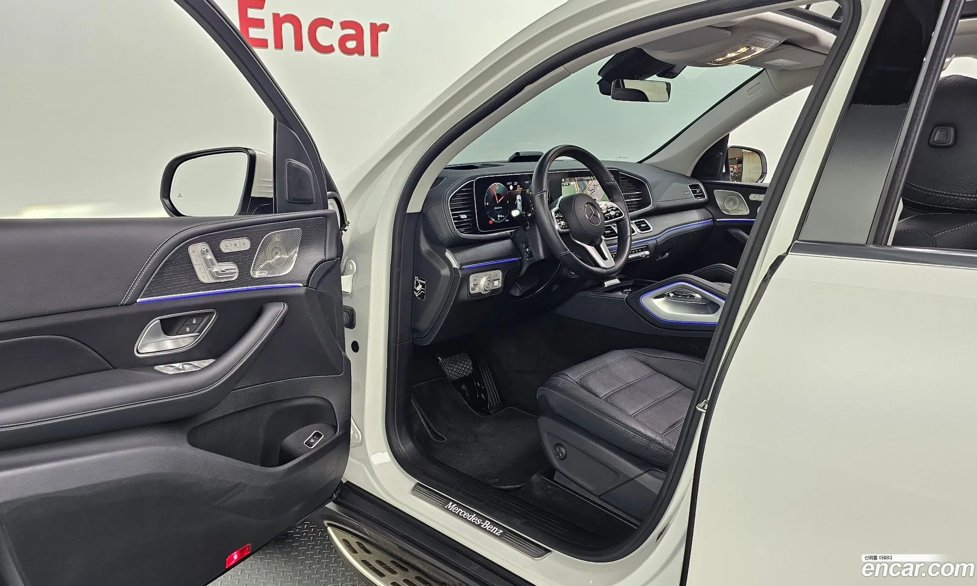 Mercedes-Benz GLE-Class W167 2023 — 14