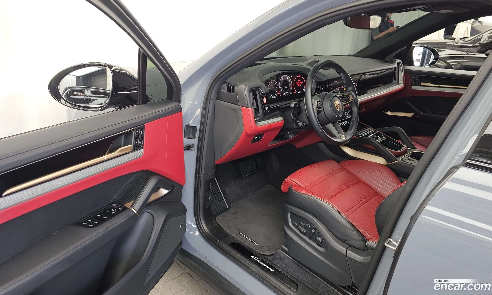 Porsche Cayenne 2023 WP1BA29Y6RDA58449 — 13