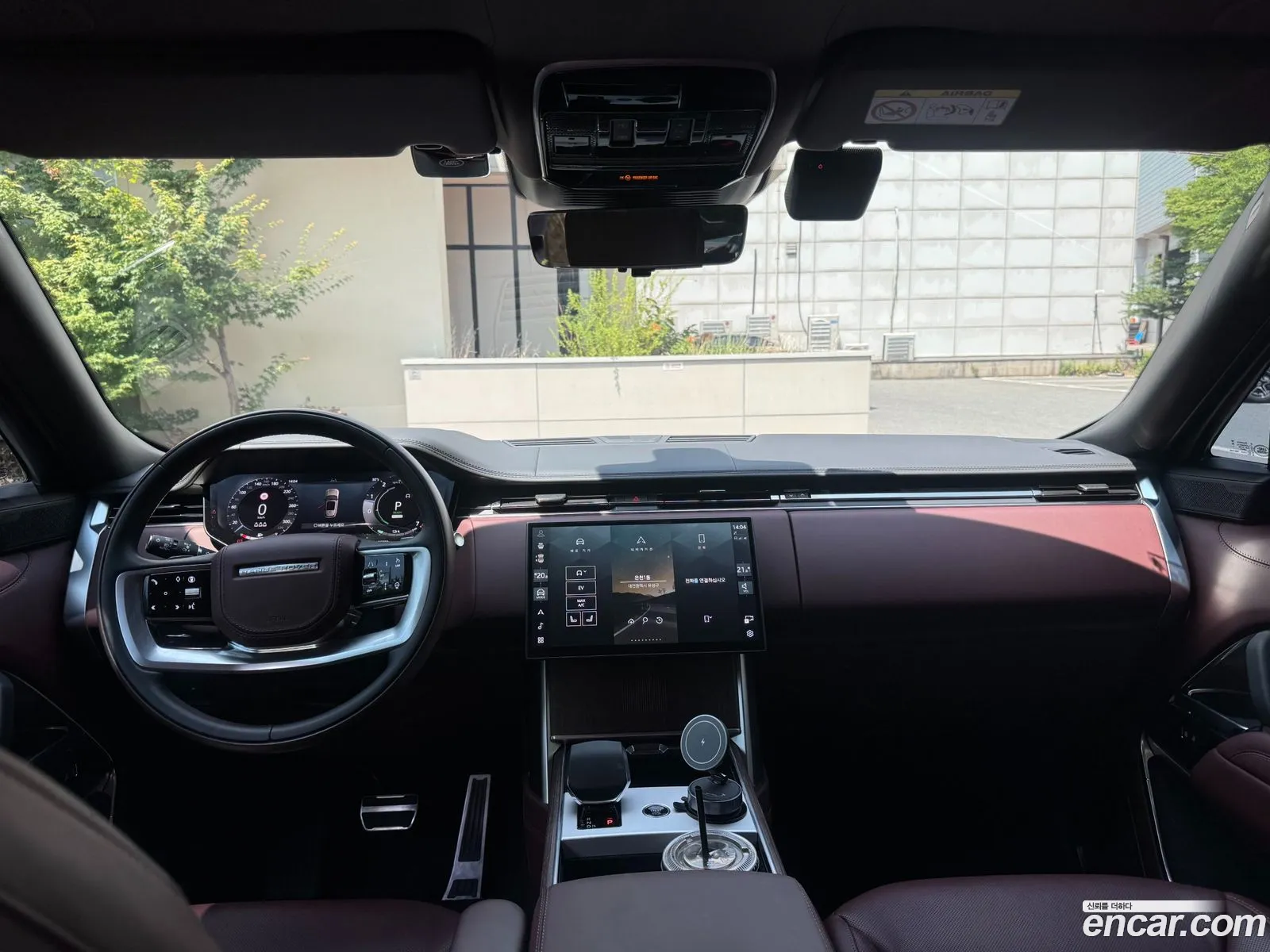 Land Rover Range Rover 2025 — 2