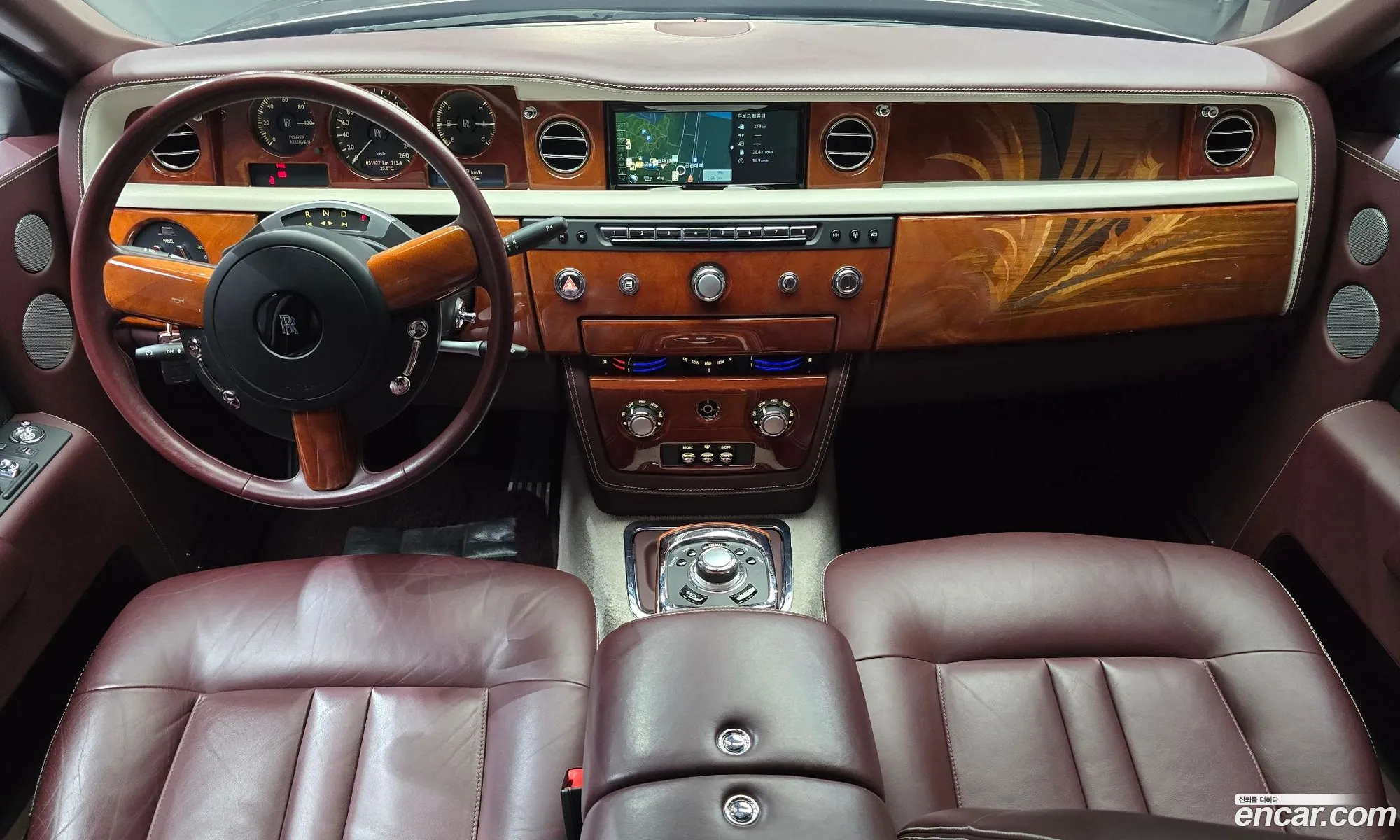 Rolls-Royce Phantom 2014 SCA681S00FUX72559 — 6